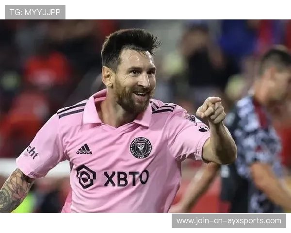 梅西过三人后分球助攻,迈阿密掌声雷动